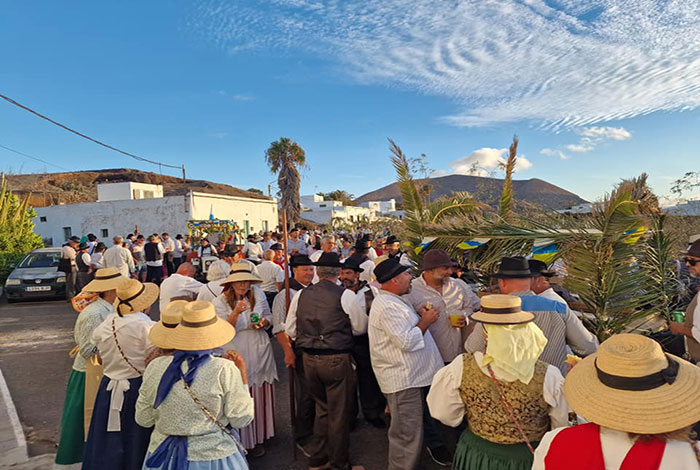 Teguise celebra la romería más antigua de Lanzarote en honor al Cristo de las Aguas en Guatiza